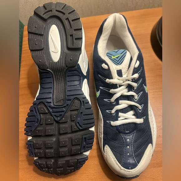 Nike Icarus 85 Classic Women’s Sneakers - Picture 7 of 8